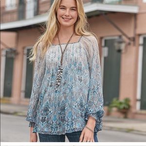 SUNDANCE sz M top NWOT. Sheer sleeves, fully lined, paisley print! BEAUTIFUL!